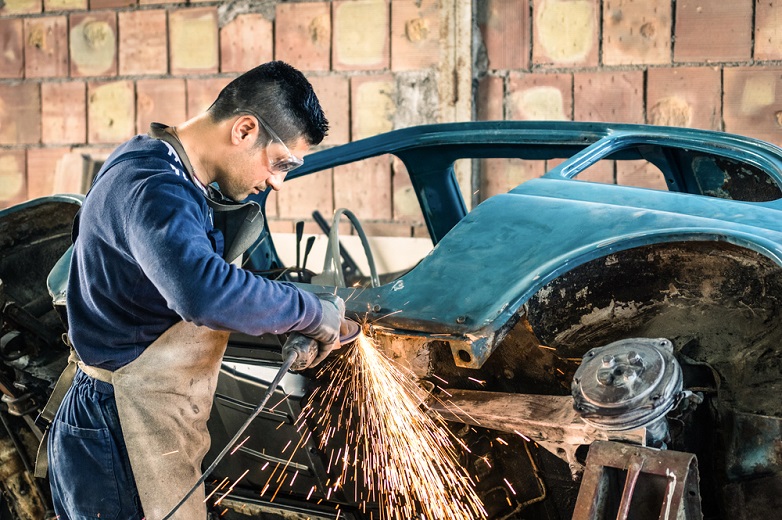Auto Body Technician