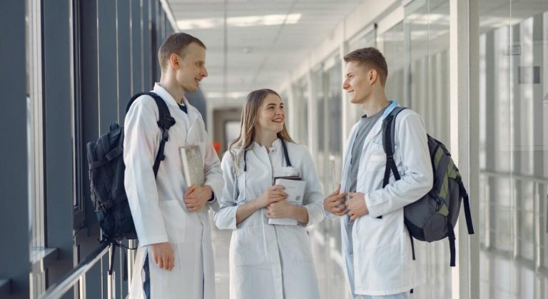 The 6 Best Medical Schools in Florida (2024 Updated)