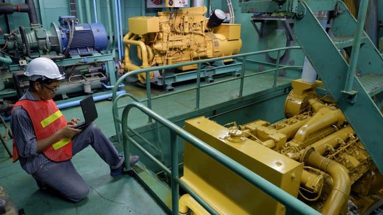 12 Best Paying Jobs in Marine Transportation (2024 Updated)