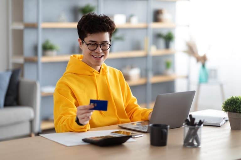 How to Easily Transfer Money from a Gift Card to Your Bank Account
