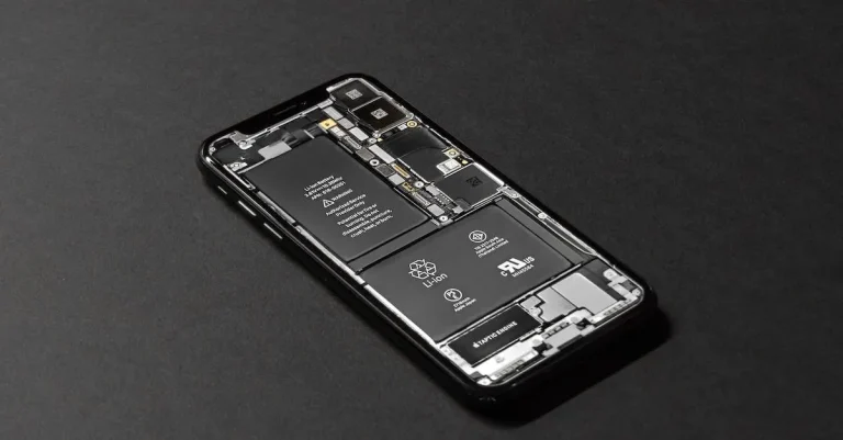 Is It Worth Replacing Your Samsung Galaxy S8 Battery In 2024?