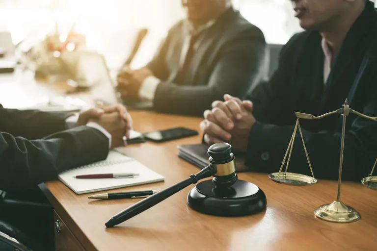 What Is The Average Net Worth Of Lawyers In 2024?