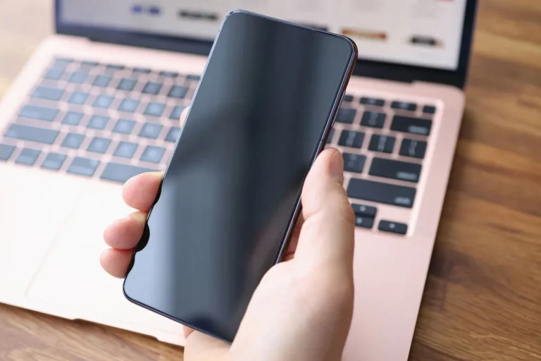 Is The Samsung Galaxy Note 5 Worth It In 2024?